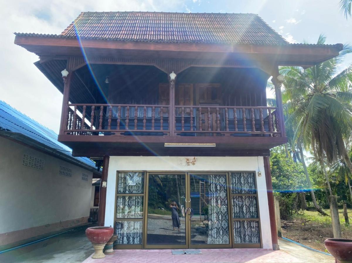 فندق سيتشونفي  Reindeer House Wat Chedi المظهر الخارجي الصورة
